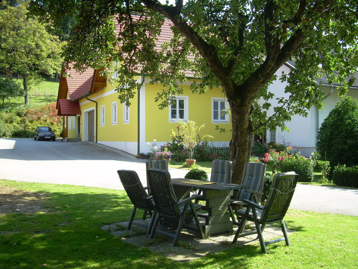 Fruehstueckspension Krump Bad Waltersdorf Exteriér fotografie