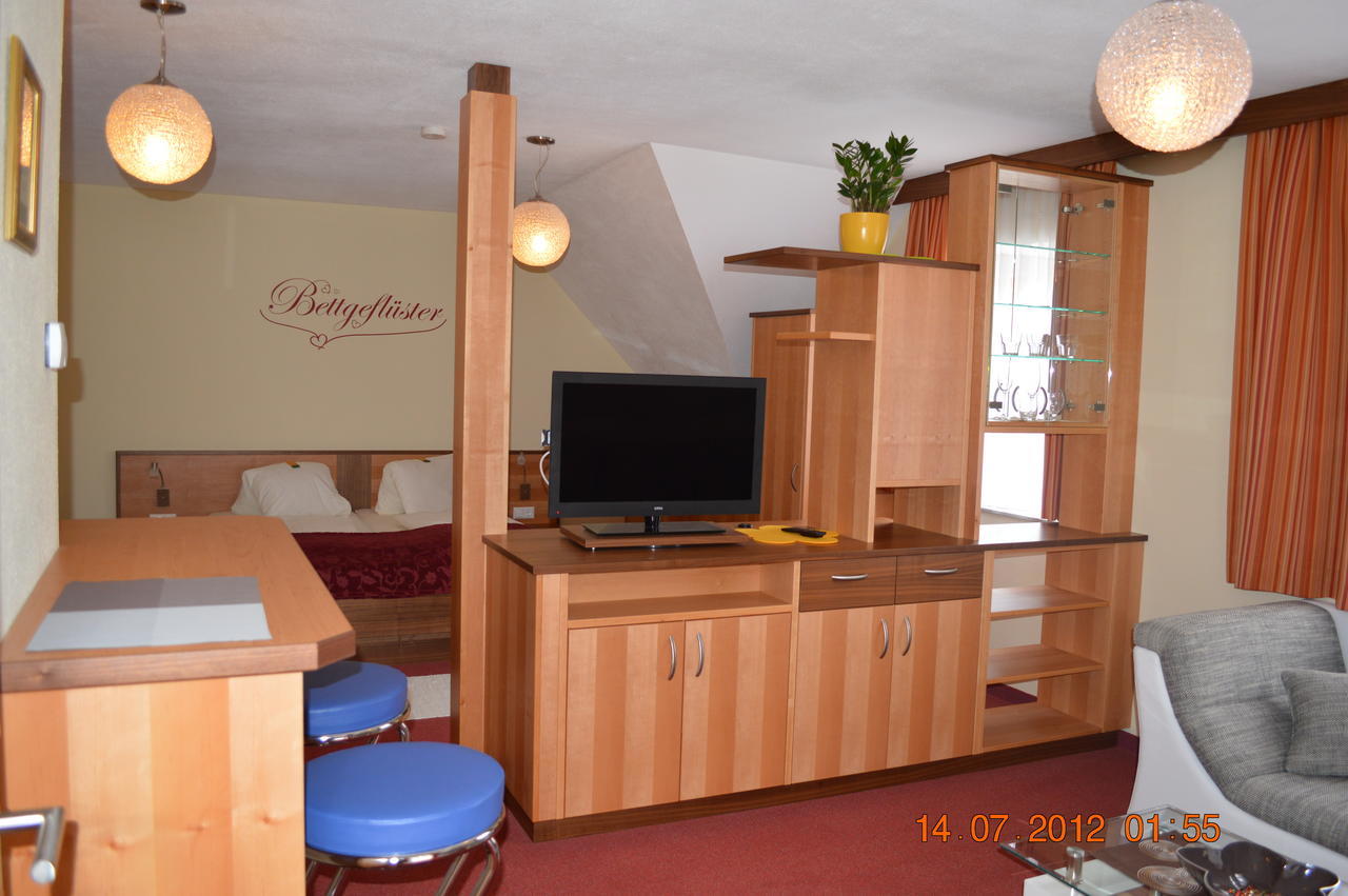 Fruehstueckspension Krump Bad Waltersdorf Exteriér fotografie