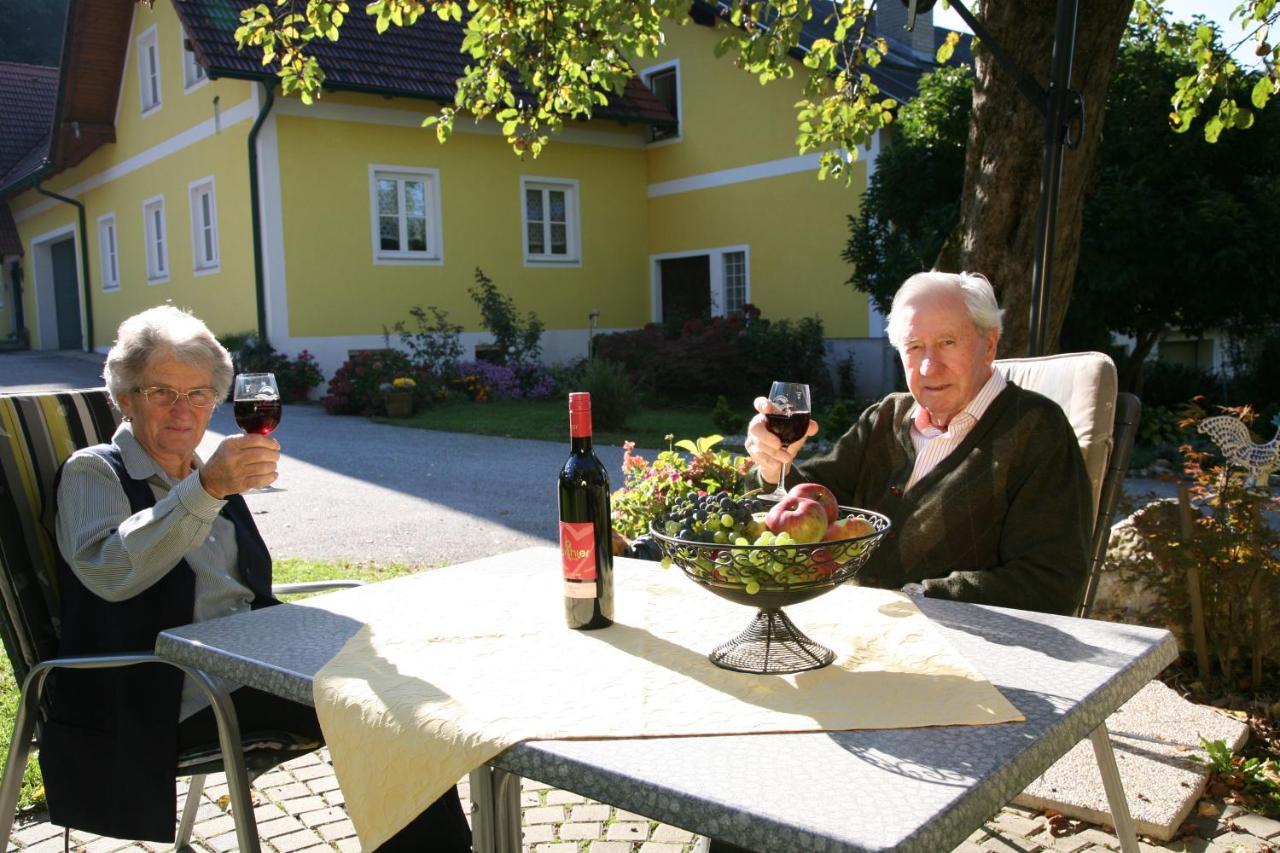 Fruehstueckspension Krump Bad Waltersdorf Exteriér fotografie